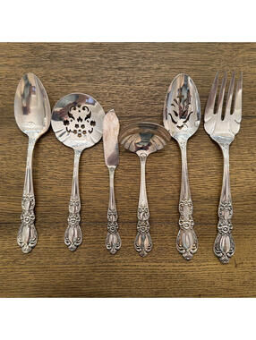 1847 Rogers Bros Heritage Serving Set – 6 Pc – Monogram G – Vintage Silverplate
